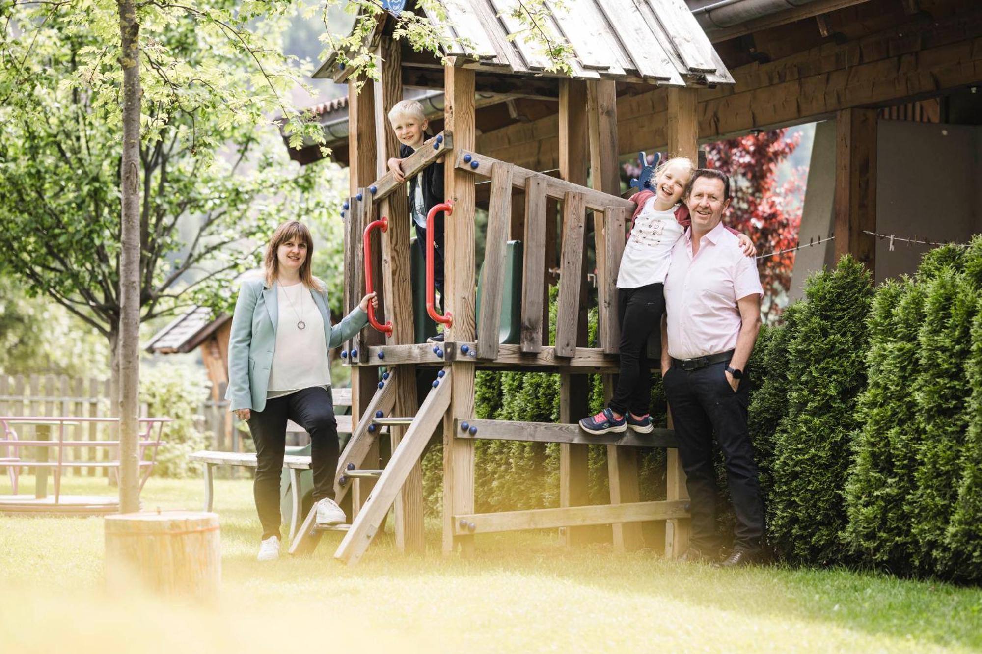 Familienhotel Viktoria Ultimo Exterior photo